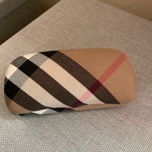 Burberry case🇮🇹